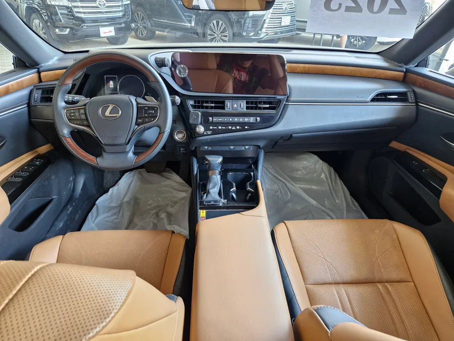 لكزس ES 350 2023 