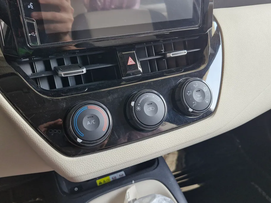2025 Toyota Corolla XLI Executive 