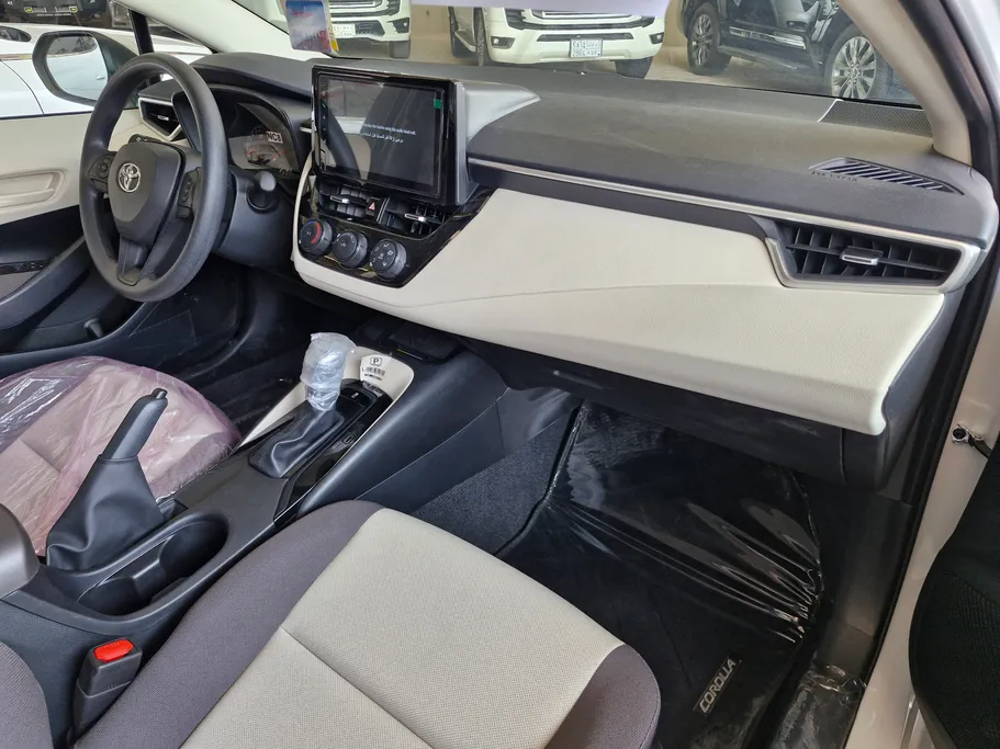 2025 Toyota Corolla XLI Executive 