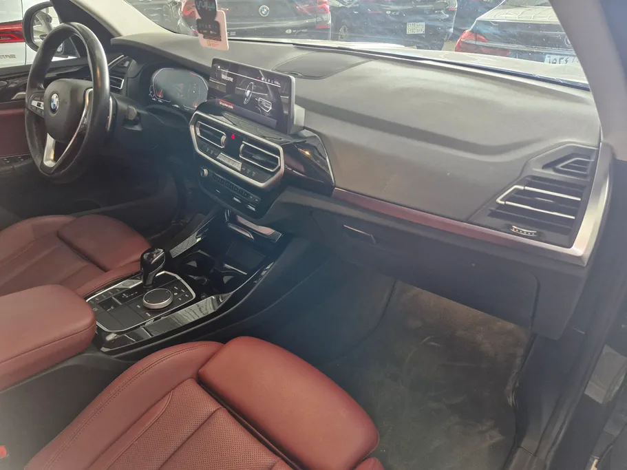 بي ام دبليو الفئة اكس 3 xDrive 30i	 2022 