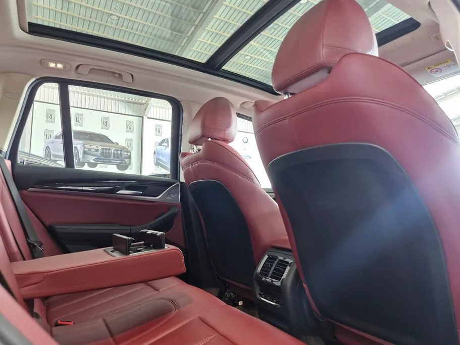 بي ام دبليو الفئة اكس 3 xDrive 30i	 2022 