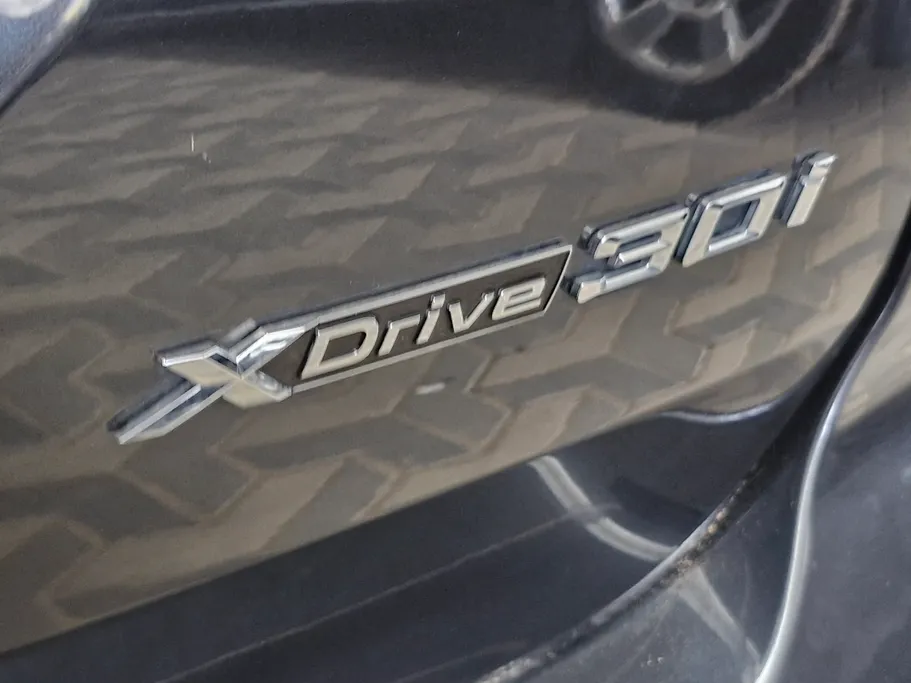 بي ام دبليو الفئة اكس 3 xDrive 30i	 2022 