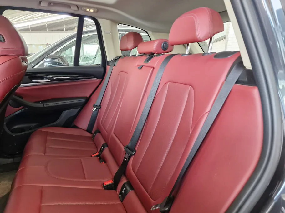 بي ام دبليو الفئة اكس 3 xDrive 30i	 2022 