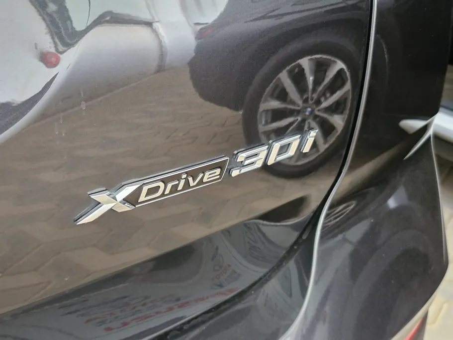بي ام دبليو الفئة اكس 3 xDrive 30i	 2022 
