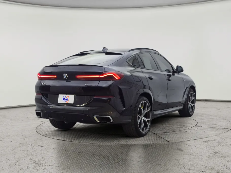 2023 BMW X Series 6 xDrive 40i 