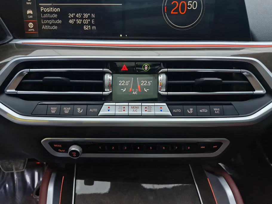 2023 BMW X Series 6 xDrive 40i 
