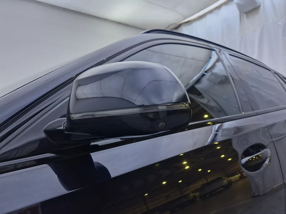 2023 BMW X Series 6 xDrive 40i 