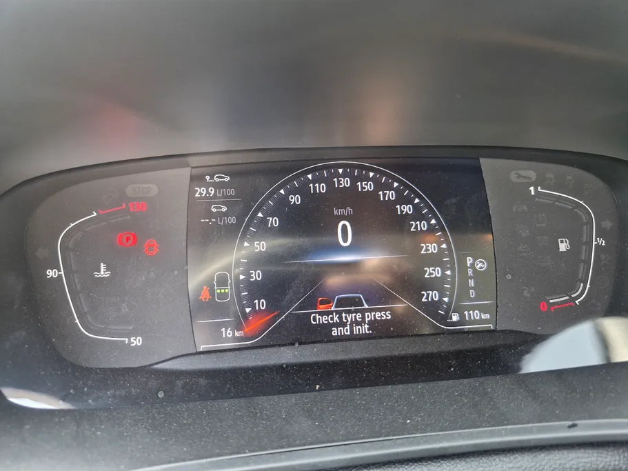 رينو ميجان E 2024 