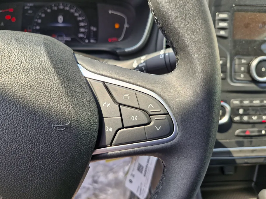 رينو ميجان E 2024 