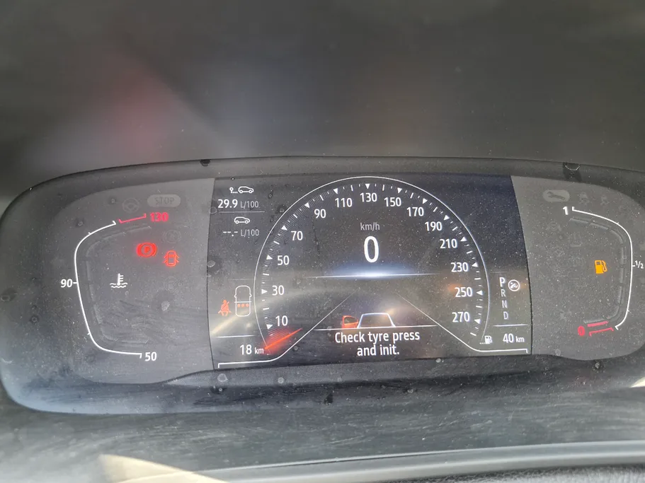 رينو ميجان E 2024 