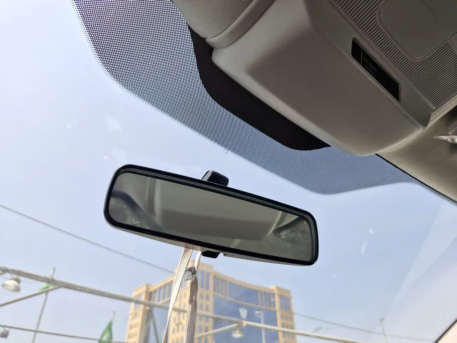 رينو ميجان E 2024 