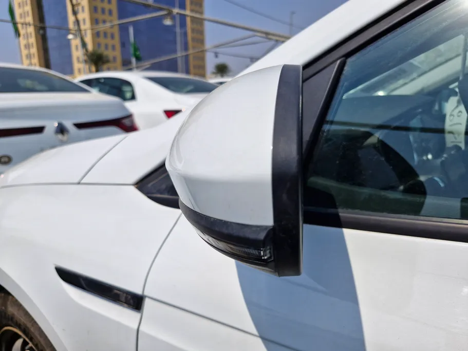 رينو ميجان E 2024 