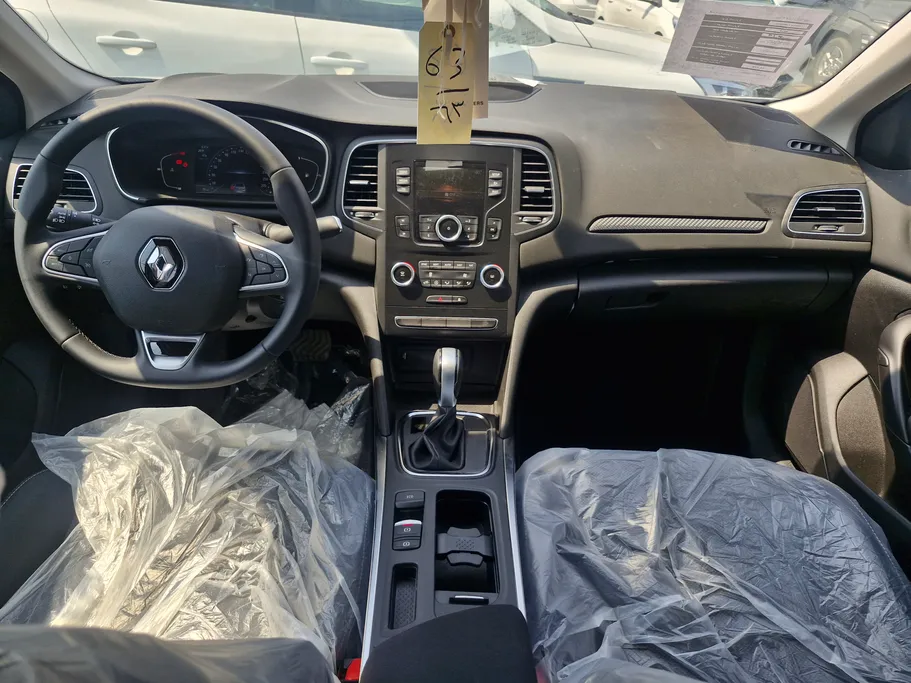 2024 Renault Megane SE 