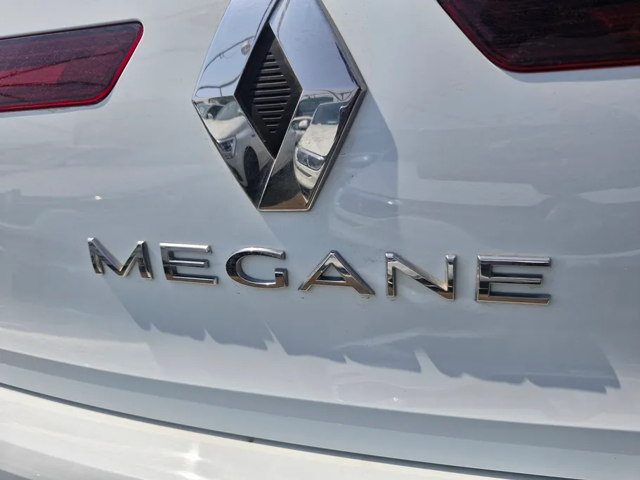 2024 Renault Megane SE 