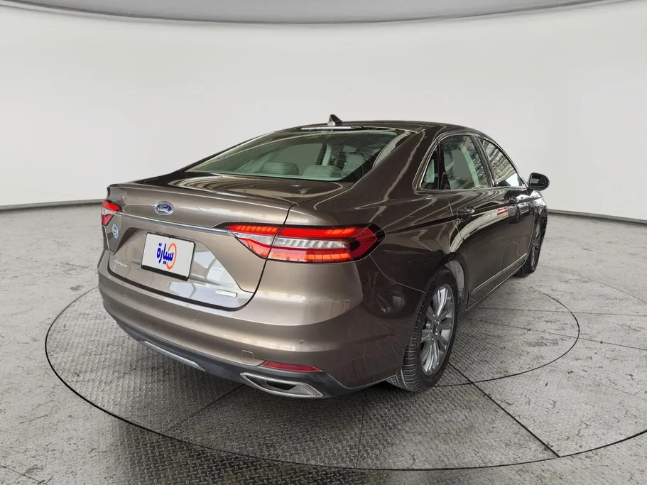 2020 Ford Taurus Trend 