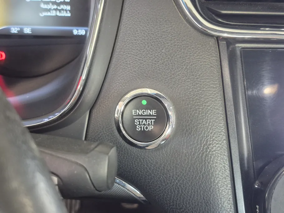 2020 Ford Taurus Trend 