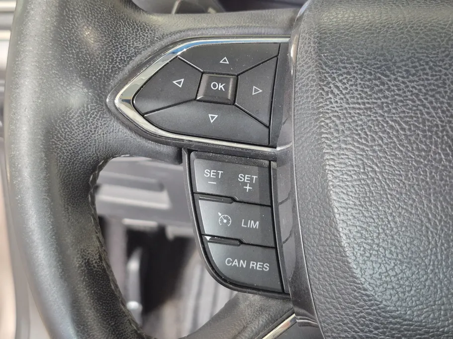 2020 Ford Taurus Trend 