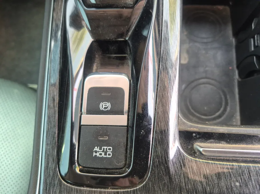 دونج فينج A60 MAX E3 2023 