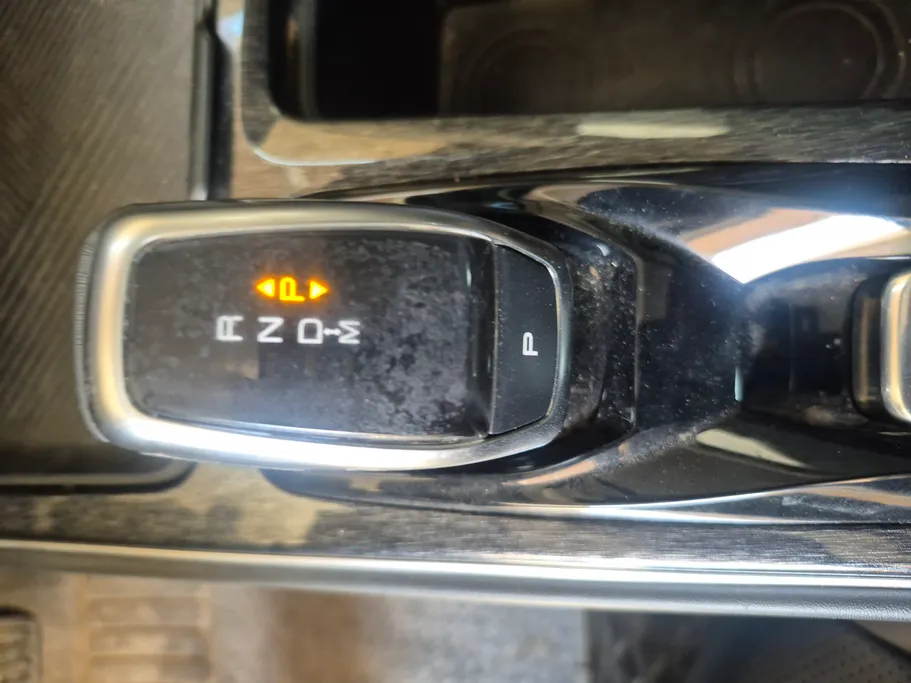 دونج فينج A60 MAX E3 2023 