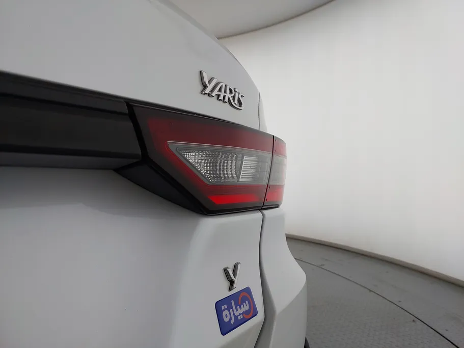 2023 Toyota Yaris  Y 