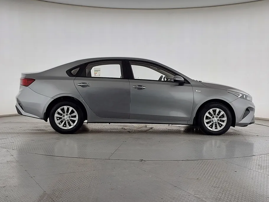 2022 Kia Cerato L 