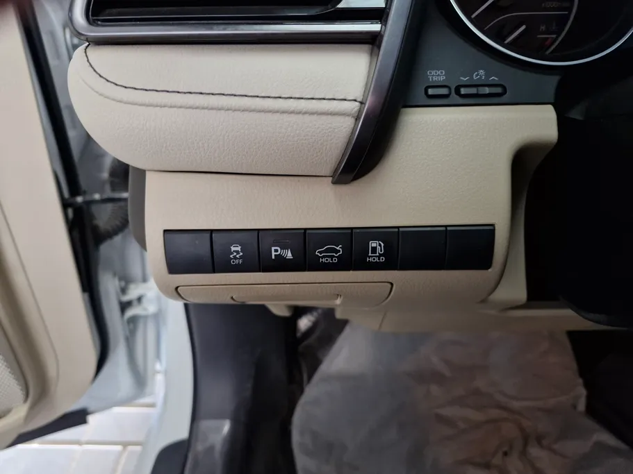 2024 Toyota Camry  LE 