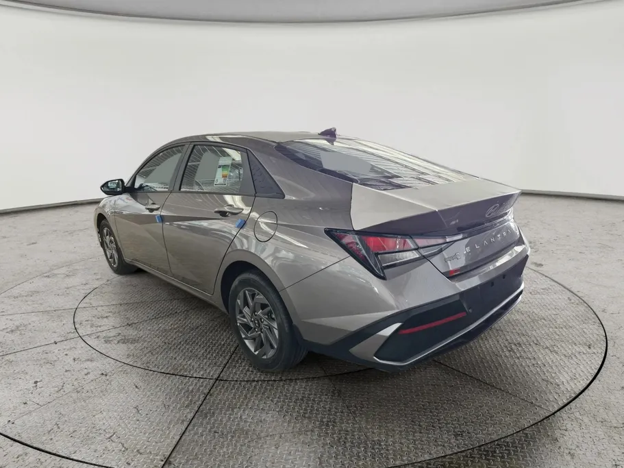 2026 Hyundai Elantra Smart China 