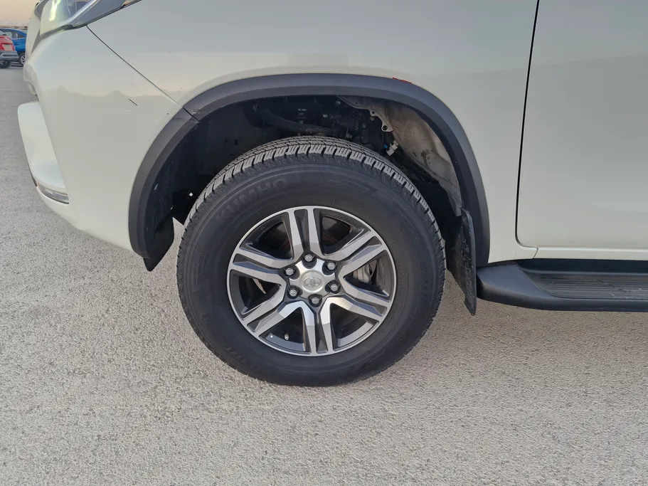 2022 Toyota Fortuner GX 