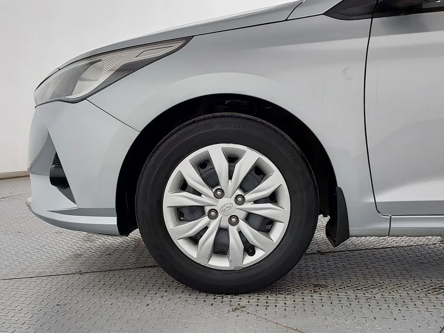 2023 Hyundai Accent Smart 