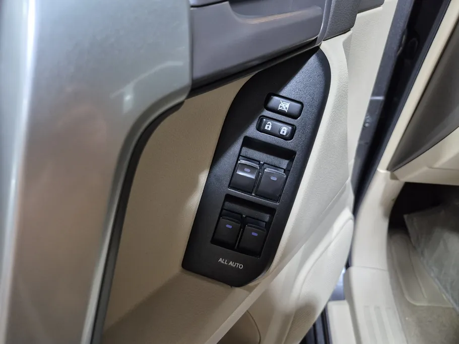 2022 Toyota Prado TXL 