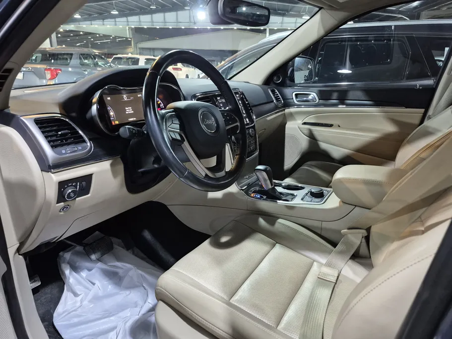 2021 Jeep Grand Cherokee ليمتد 