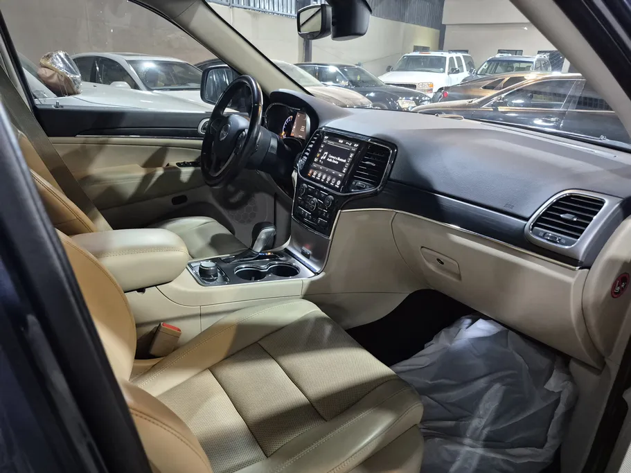 2021 Jeep Grand Cherokee ليمتد 