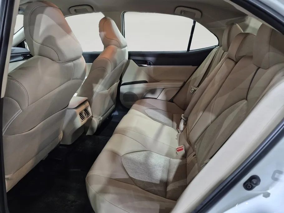 2022 Toyota Camry  LE 