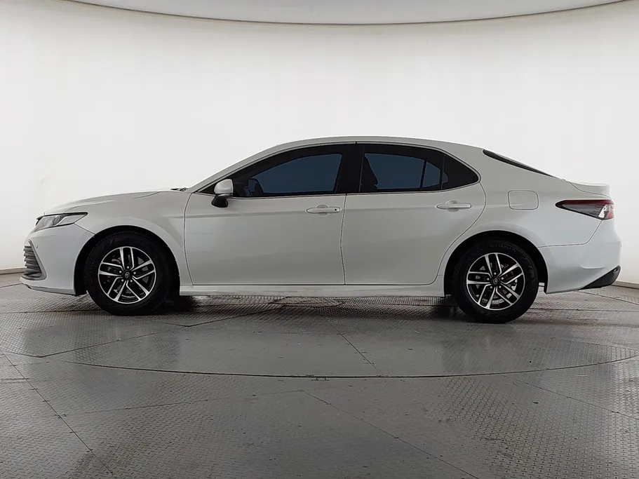 2023 Toyota Camry  LE 