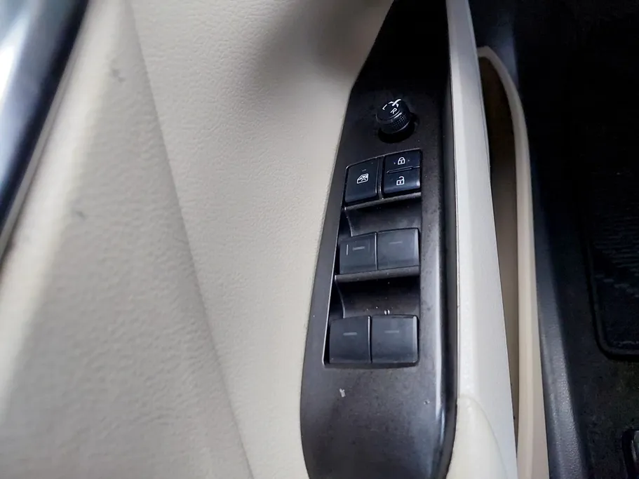 2023 Toyota Camry  LE 
