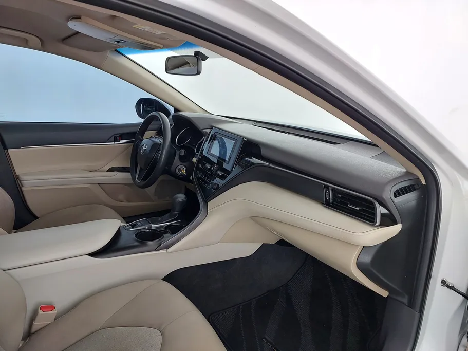 2023 Toyota Camry  LE 