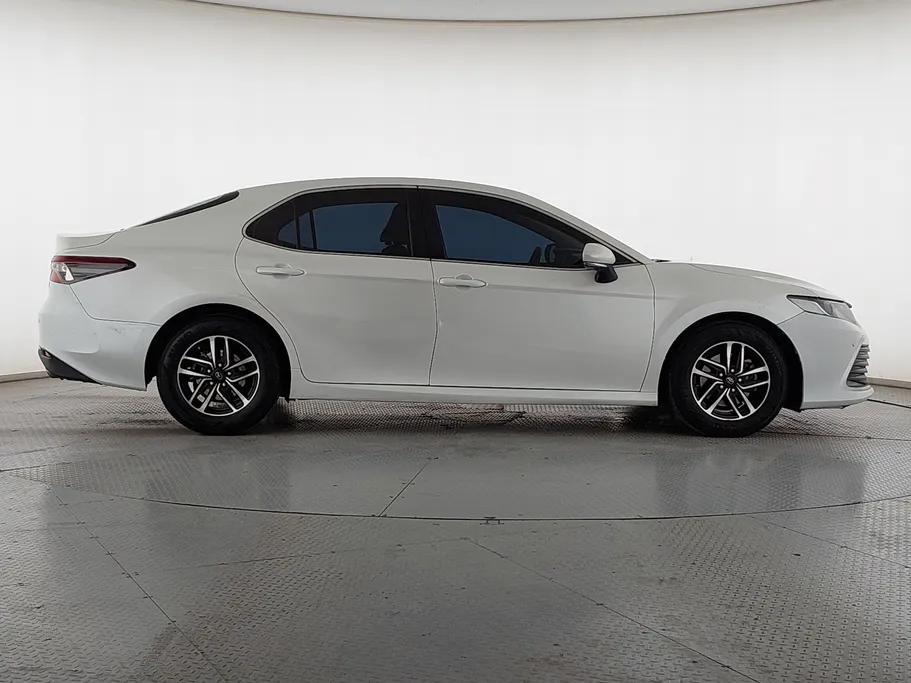 2023 Toyota Camry  LE 