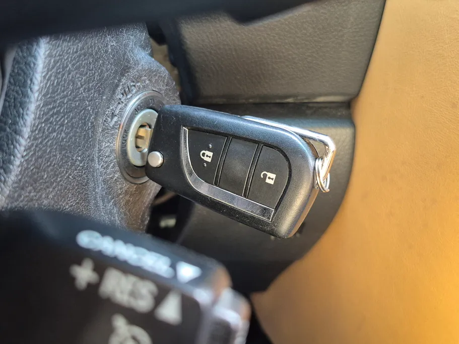 2023 Toyota Fortuner VX 