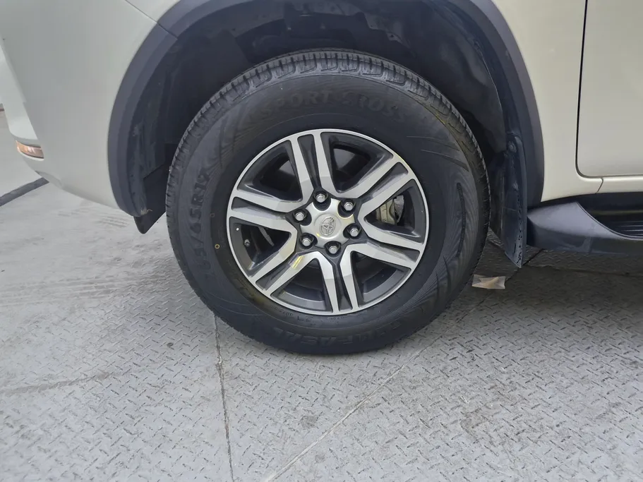 2021 Toyota Fortuner GX 