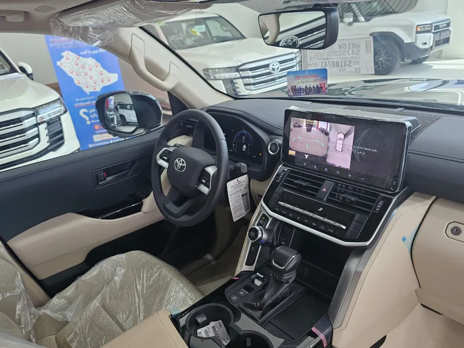تويوتا لاندكروزر GXR2 DSL 2025 