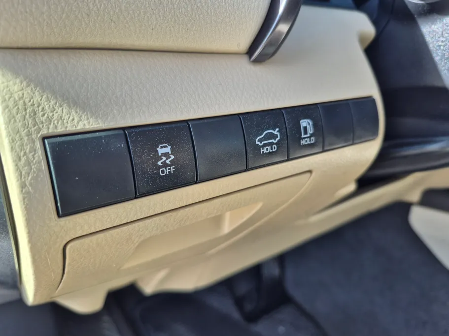 2023 Toyota Camry  LE 