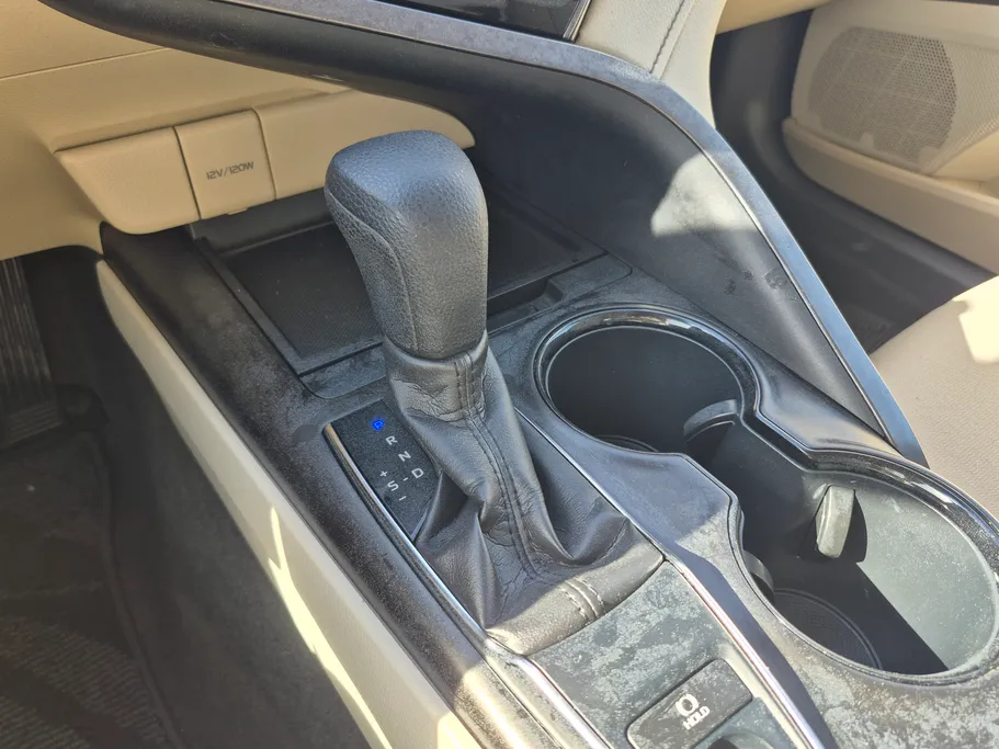 2023 Toyota Camry  LE 