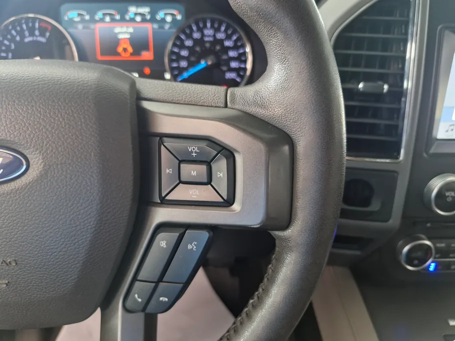 2018 Ford Expedition XLT 