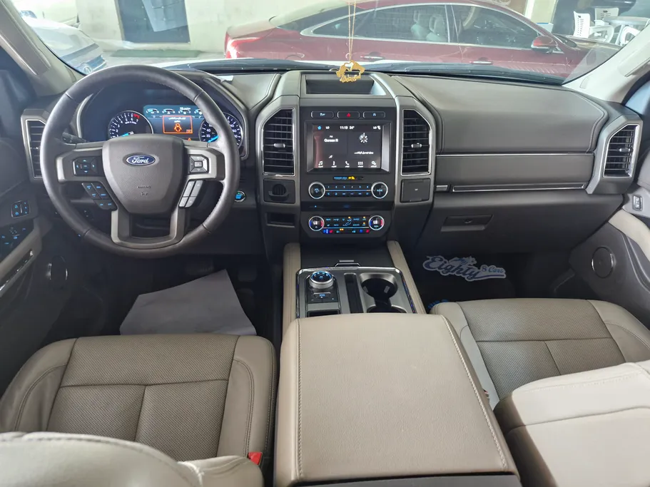 2018 Ford Expedition XLT 