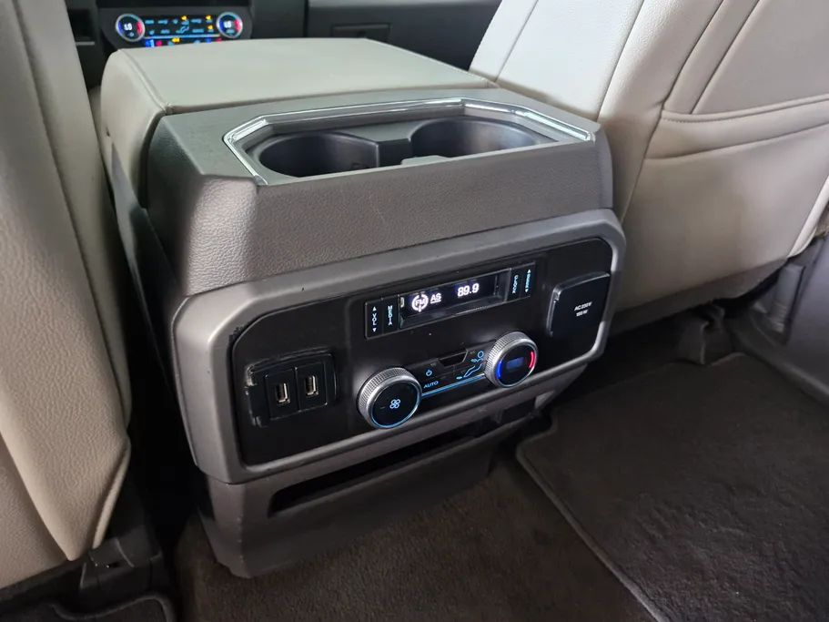 2018 Ford Expedition XLT 