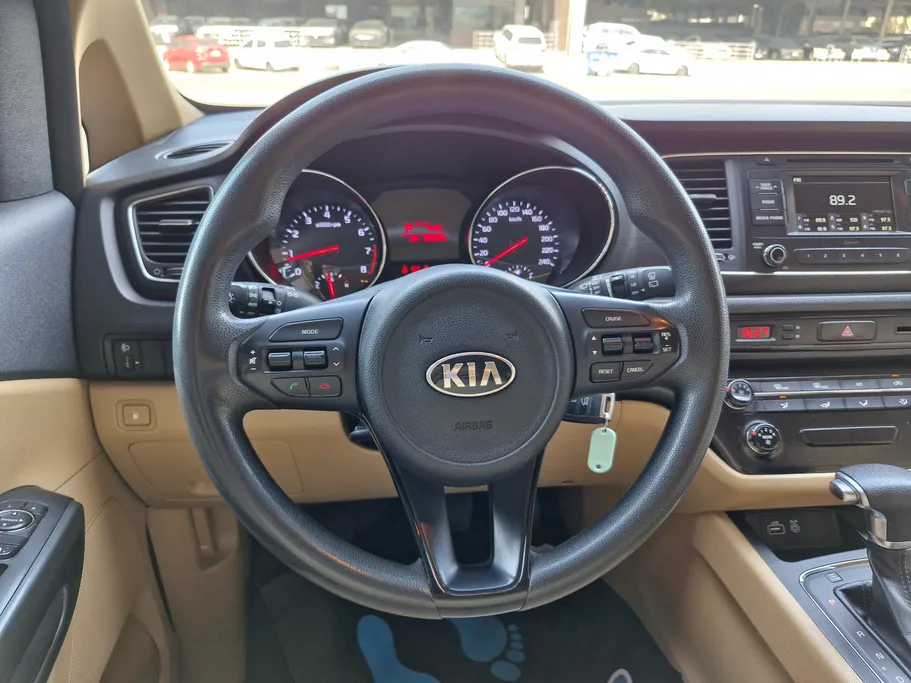 2018 Kia Carnival GRAND 