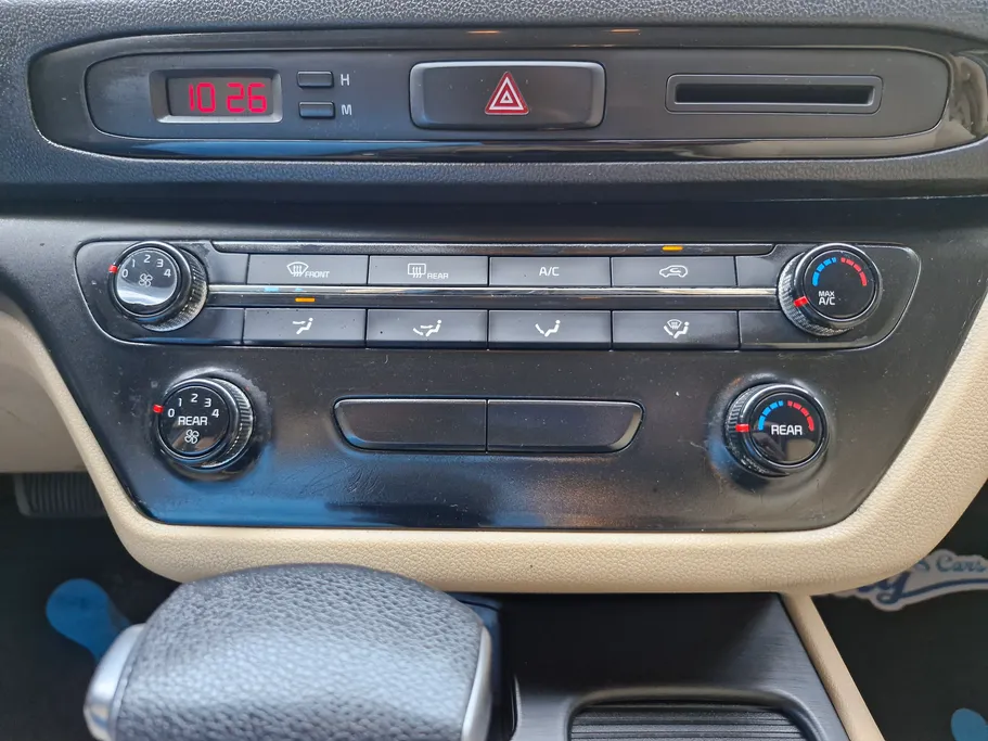 2018 Kia Carnival GRAND 