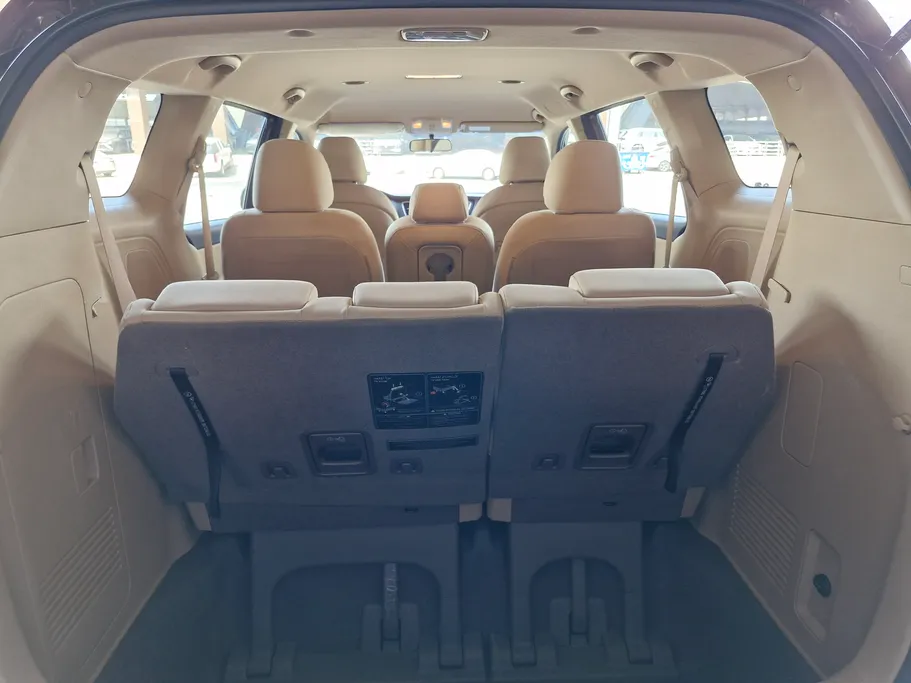 2018 Kia Carnival GRAND 