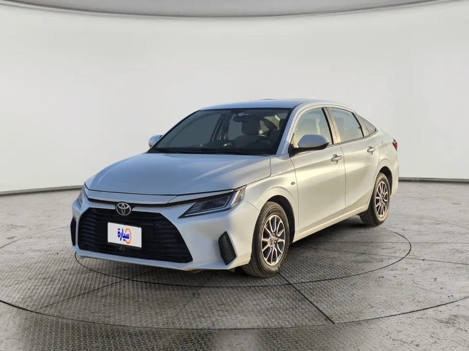2023 Toyota Yaris  Y