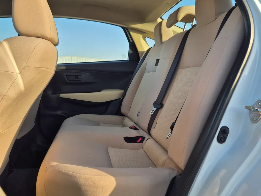 2023 Toyota Yaris  Y 
